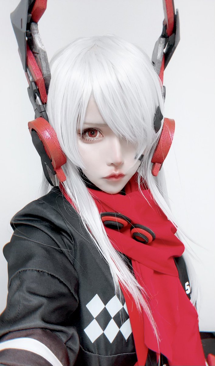 gelus_noise's tweet photo. ✴︎Cosplay✴︎

深淵ルシア https://t.co/genivyT3zb