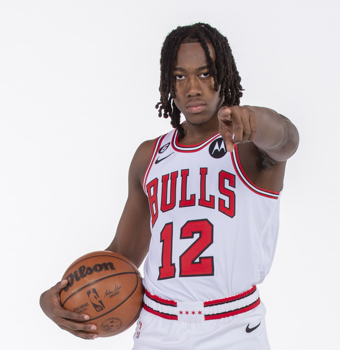 NBA's tweet photo. Join us in wishing @AyoDos_11 of the @chicagobulls a HAPPY 23rd BIRTHDAY! #NBABDAY https://t.co/Urp7nfAkSi