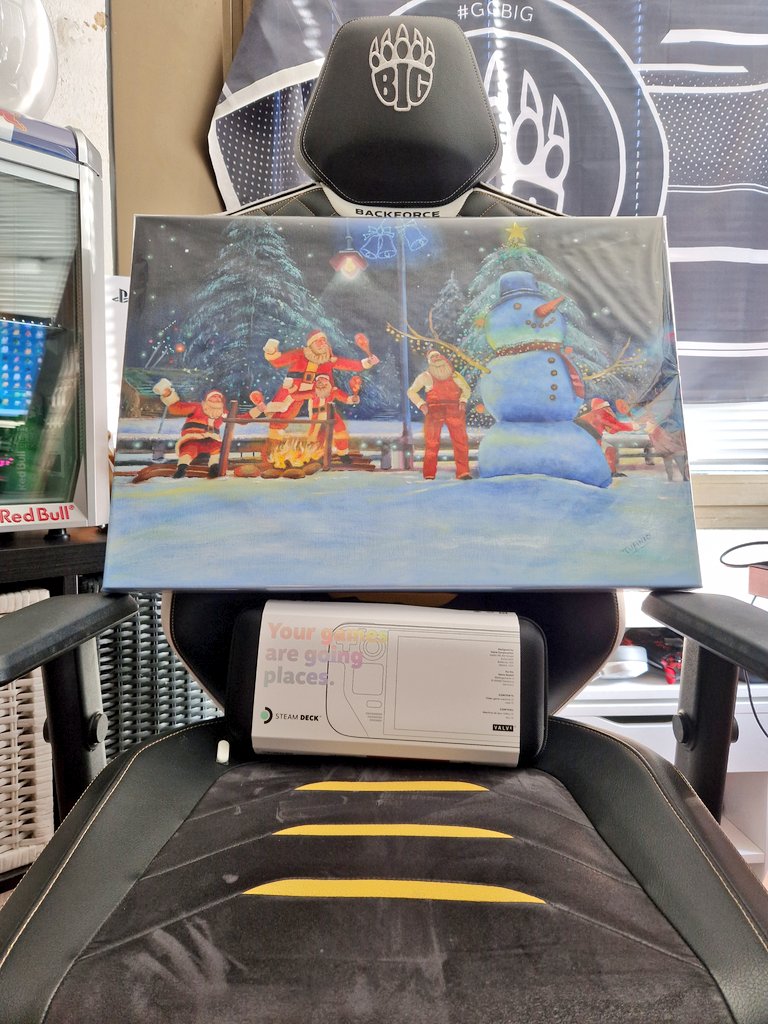 Received the sweet painting and Steamdeck from ICFC Finals win last year! Thank you very much for thess ❤️ <a href="/tenomedia/">ten/o</a> <a href="/TufinioArt/">TufinioArt</a>