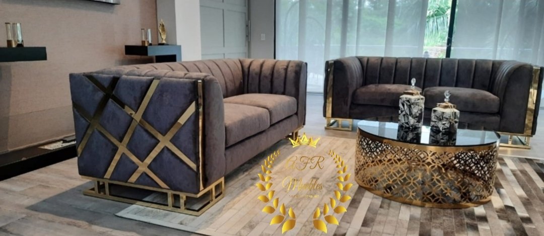 AfrMuebles's tweet image. Sala Vulcano 2 sofás Dos puestos Espejo palo de rosa Y Mesa de centro a elección.

VISÍTANOS EN CALI🇨🇴
Calle 11 #7-48
Santa Rosa (Centro) 🏢

CONTACTANOS YA !
📞3243892401
📞3022842601
☎️6028803730
🖥️afrmuebles.com

#mueblesdediseño #salasmodernas #sofadiseño