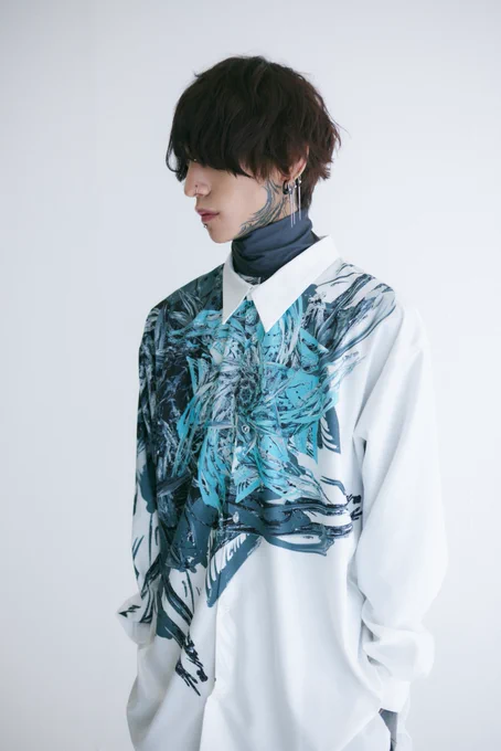 【 XENO FLOWER 】graphic shirt _2 