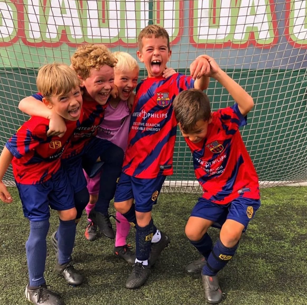 fusedSPORTMCR's tweet image. Become a winner, stand out from the rest!  
———
@umfusedsport 🤝🏻 @JfcManchester 
———
Get in touch to discuss our kit supply further! 
———
#createyouridentity #yourcolouryourway 
———
Contact Phill on 07523 945 395
phillip@umfusedsport.com
——— 
#bespoke #club #football #sportswear