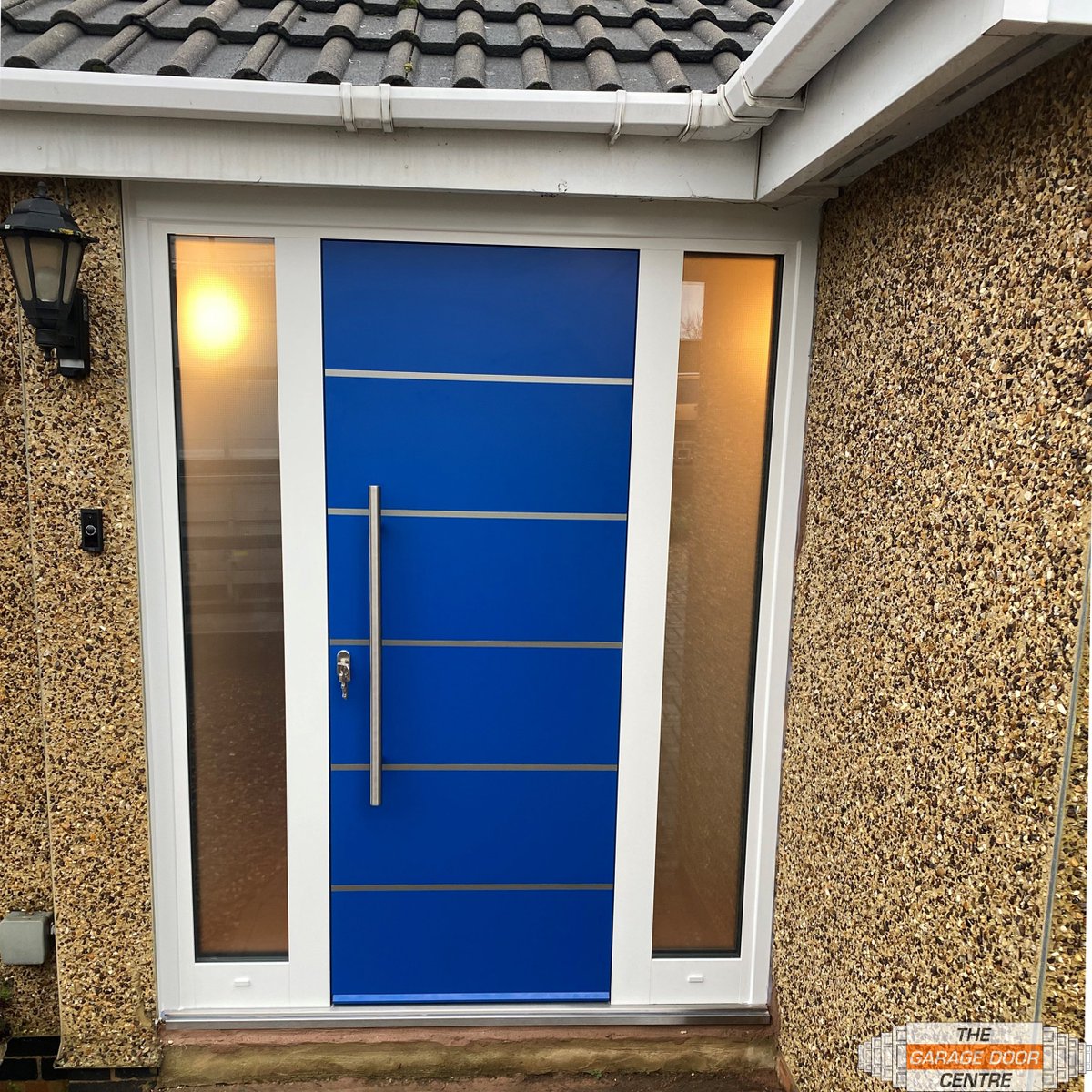 TheGDC's tweet photo. Our recent #Ryterna Entrance Door installation creates an impressive entrance for this home, whilst keeping it safe, secure and insulated.

Special offer this month: FREE 5 point locking upgrade with any #Ryterna Entrance Door (with a saving of £205) 

https://t.co/kCSh7YUTPl https://t.co/rsekJIPPDj