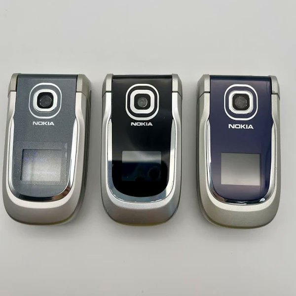 PerfectMintage's tweet photo. If you do know how to flip, retweet else comment below!
#FlippingCulture #BRINGBACKFLIPPHONES #y2kaesthetic #Nokia #Motorola #Sony https://t.co/RZGh9tDz4m