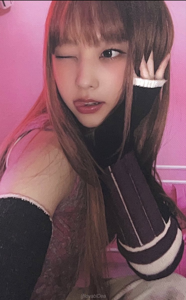 heetyuns's tweet photo. wtb lfs ina

★ haerin melet wink

pair / bundle can be discussed
mention after dm

# want to buy newjeans pc omg weverse wv message card mc https://t.co/lO0O4K8RCU