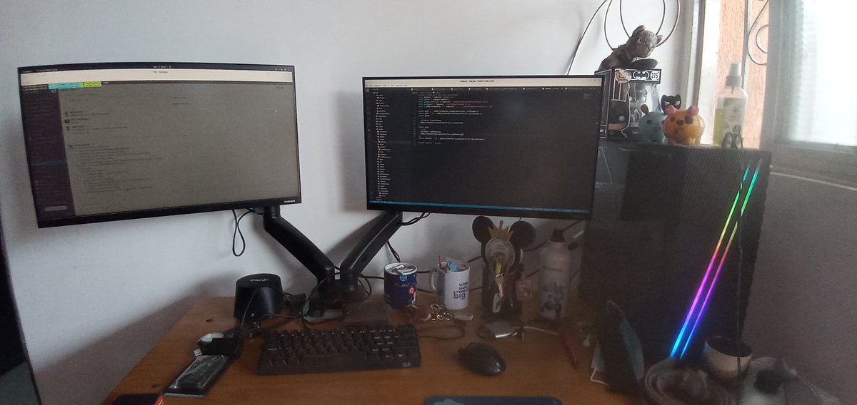 Iniciando el dia con toda... 💻 #NodeJS #developer #dev #KnexJS #PostgreSQL