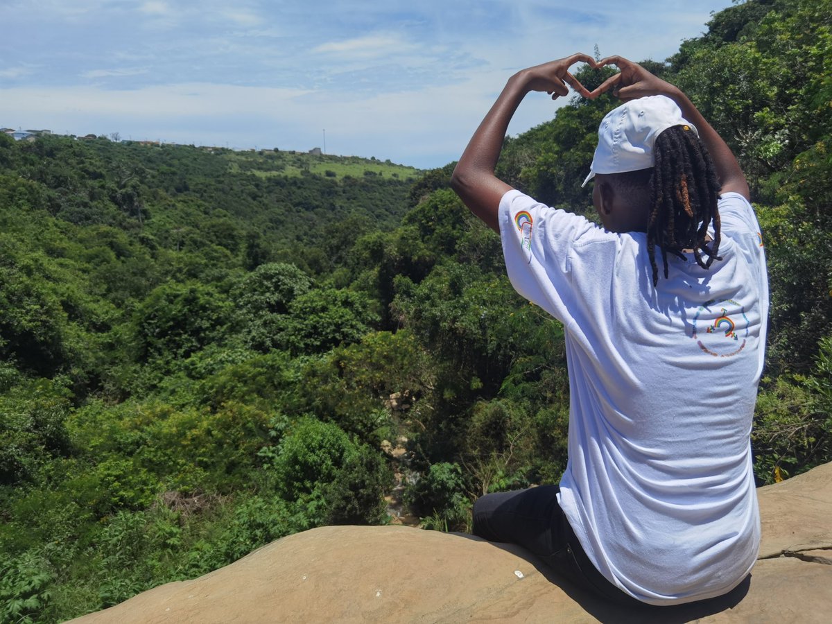 UncuthuT's tweet photo. We are determined to do tours in our township differently, that's the Wildside of Mdantsane, Eastern Cape.

@WildsideM @SATravelTrade @satsa_sa @DEDEA_EC @EC_Tourism @bcmtourism @ShotLeft @satravelready @tulipandphoenix @the4roomHouse https://t.co/ks8qbfqMJd