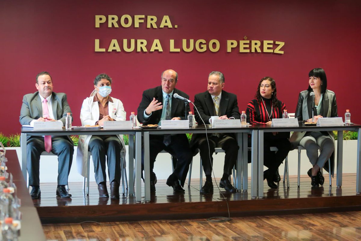 natycastrejonv's tweet photo. Me es grato instalar el Comité para la Atención a la Ley para la Prevención, Atención y Erradicación de Violencia Escolar en el Estado de Hidalgo con la finalidad de revisar y actualizar nuestro marco jurídico, así como establecer estrategias que permitan una sana convivencia. https://t.co/Xh4QPv5eYI