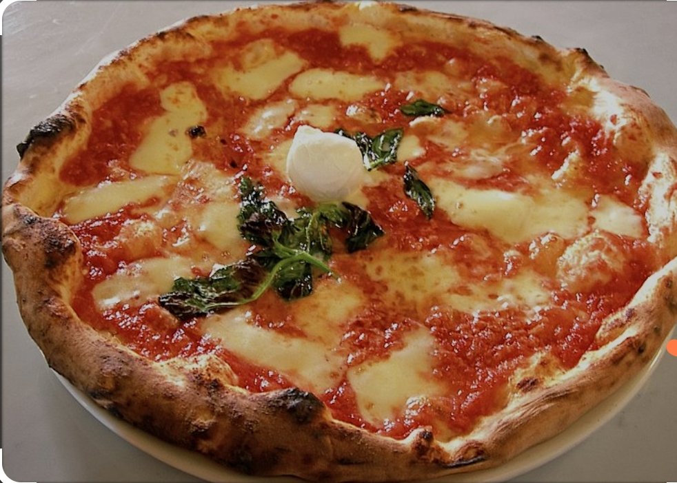 Today is World Pizza Day! 
I love pizza, 
how do you like pizza?

#pizzaday #worldpizzaday #pizza #pizzamargherita