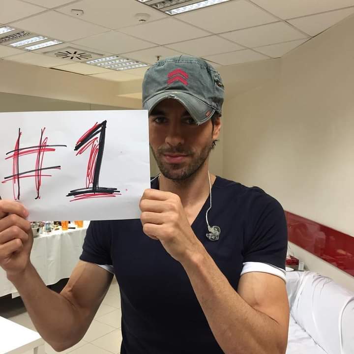 anapalomaluz's tweet photo. #GranHermano
#cotyalabarbarossa
#cotyalabarbarossa
#coty #coticone #cotineta coty es la nro 1 @enriqueiglesias si lo dice kike @gh_cotyromero sos vos 💙 https://t.co/mjEo3MnC0F