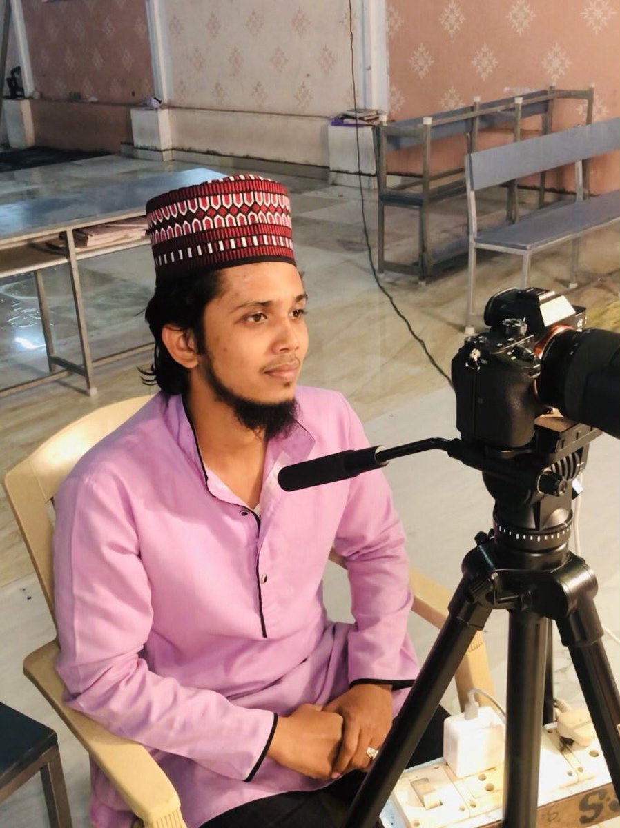 AhamedBayya's tweet photo. Every moment in life is captured with one click 📸 

#click #clicks #shooting #shootingday #photooftheday #photoshoot #photographer #athayi #athayinaatchannel #athayinaatsinger #athayinaatshareef #aneesahamedathayi #bayyaahamed #islamicsinger #islamic https://t.co/g78OH6avZS