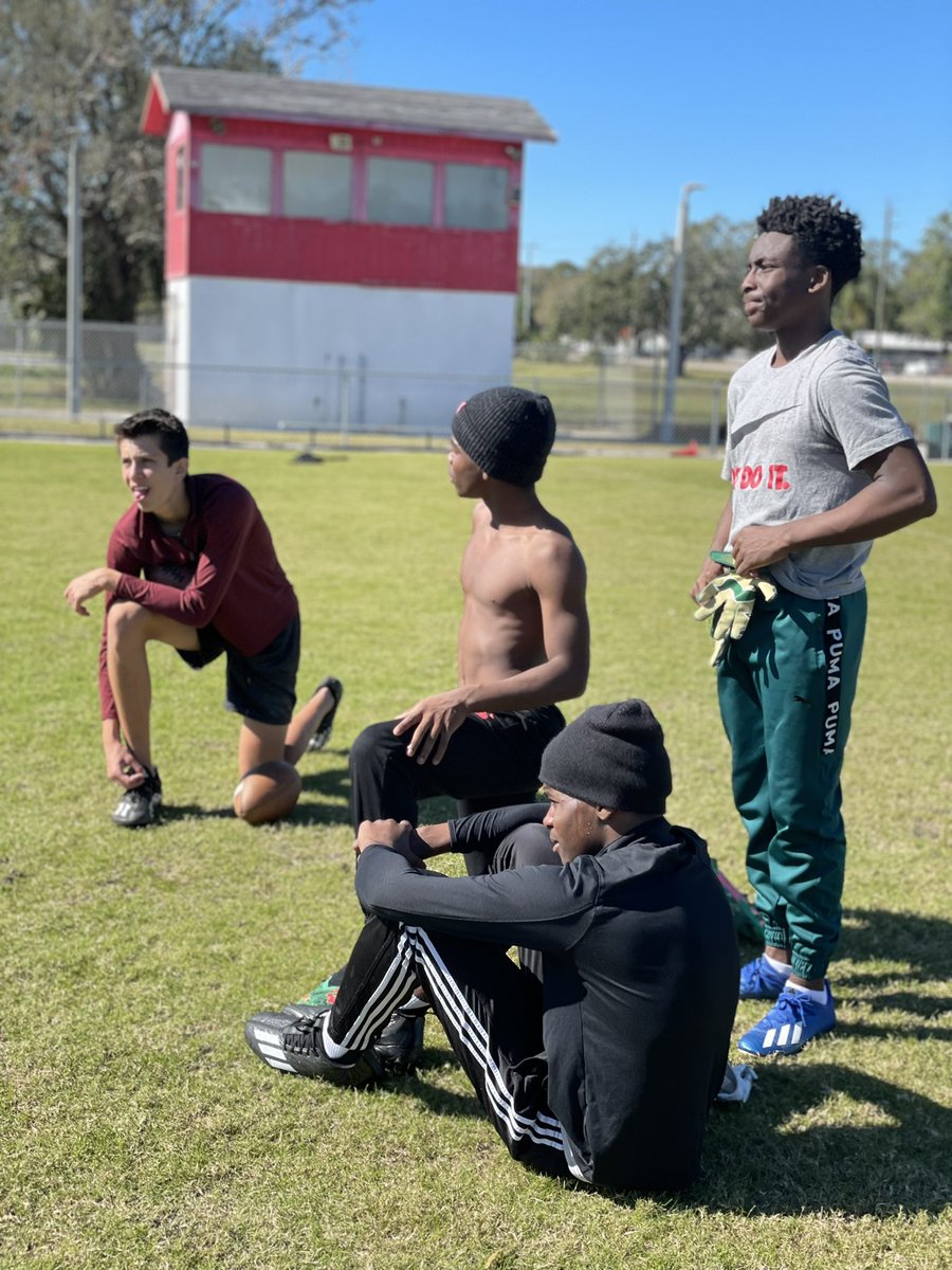 AMPunited941's tweet photo. A great holiday practice day for our 14 and 15U on #MLKDay2023 #DrMartinLutheKing #improvechemistry 🦍 #WeGoSpin‼️ #KnowThat 💯 https://t.co/2x9NLnKgr3