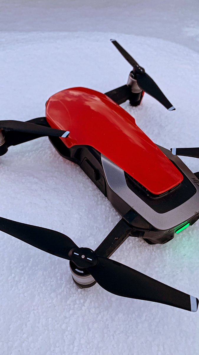 We’re having a <a href="/DJIGlobal/">DJI</a> snow day 🐶