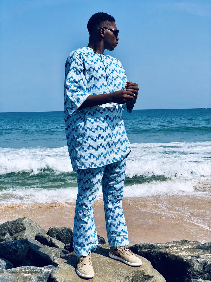 Roberthud09's tweet photo. Sometimes we worry and hurry through life so quickly that we can race past the vision and dreams God has for our lives. Spending time alone with #Sogbolisa (GOD )will change your perspective and your future. 📝 by @Jentezen 
#hudtothexexeame #TeamHudEmbassy https://t.co/rnV33ymI0X