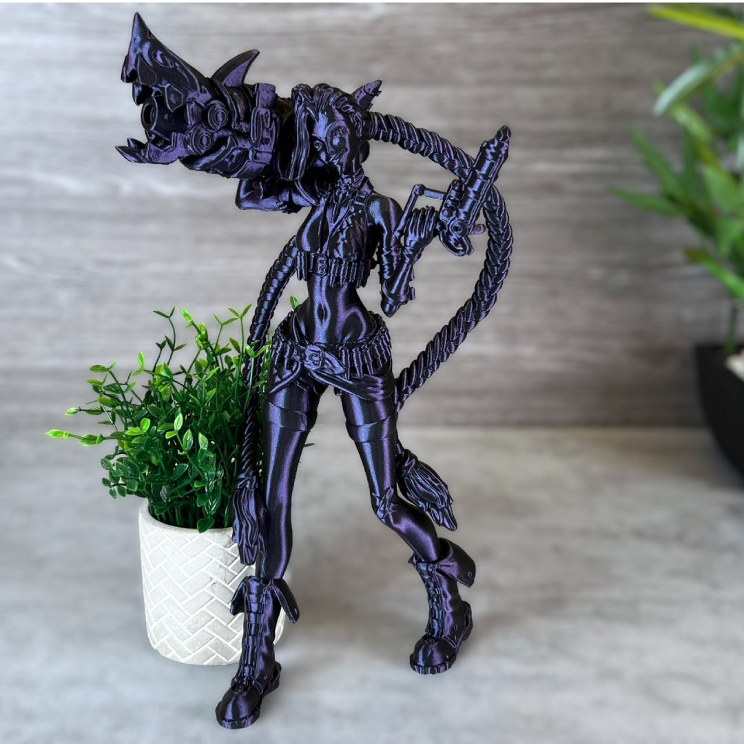Fillamentum's tweet photo. Magical print of Jinx from #leagueoflegends 🤩

🖨 Printed by @FilamentFrenzy  
🖌 Designed by @printedobsessio  
🟠 Printed with PLA "Wizard's Voodoo"

#fillamentum #filaments #wizardsvoodo #pla #leagueoflegend  #3dprintng #premiumcolor #3dprint https://t.co/53p3wVseE7