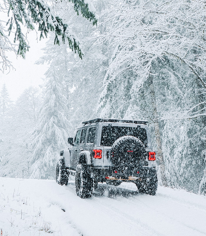 Snow covered adventures await. 

📸: Cristofer M. https://t.co/k8dJPPpMUB