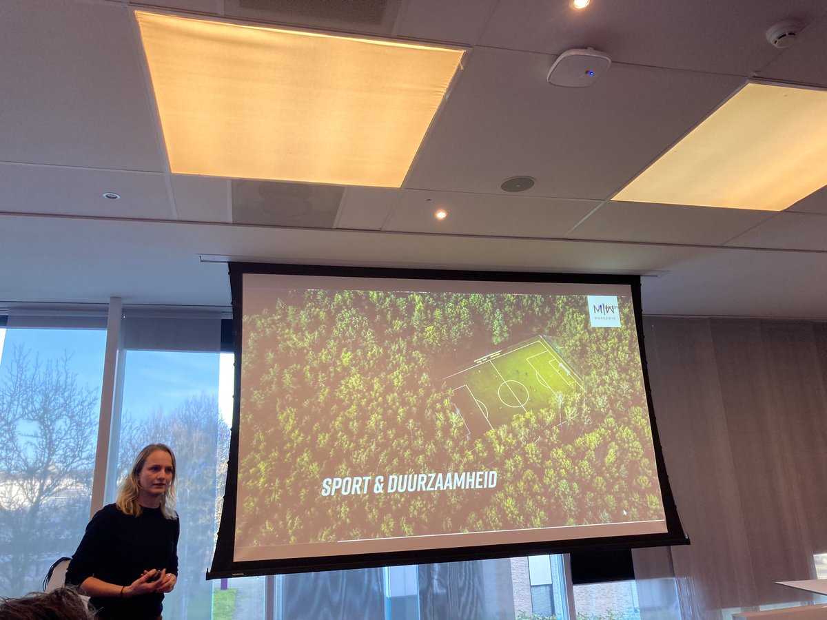 Lars Hagen tweet media