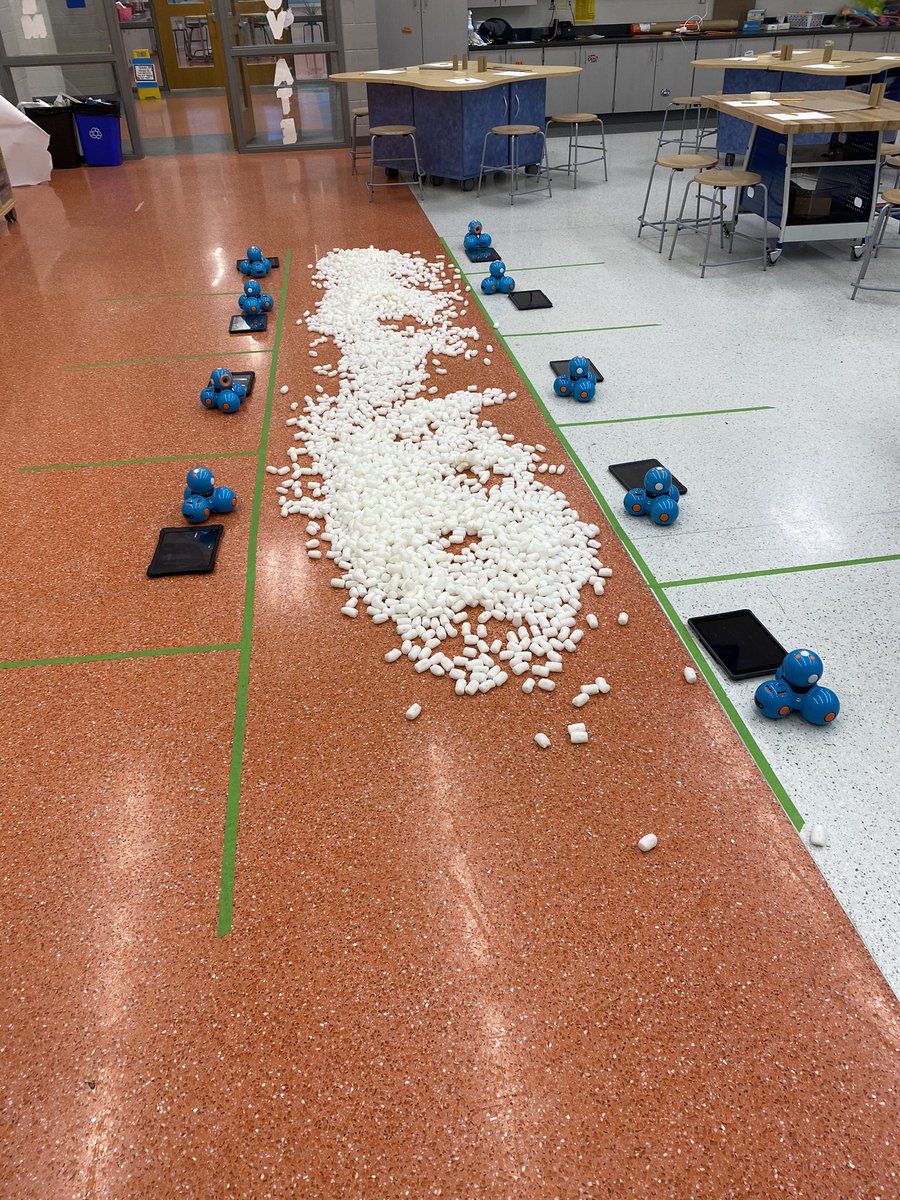 AESTigers1's tweet image. The state is set for STEM awesomeness! #futurereadyskills #missionpossible #AESroars @MooreSchools @DantePoole