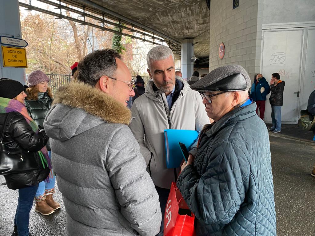 Som_Accio's tweet photo. 🍲 Celebració a Escaldes-Engordany per Sant Antoni, amb la tradicional Escudella.

👥 El president suplent del @GP_Independent, @MarcMagallon ha participat en aquesta festivitat a la parròquia.

#SomAcció https://t.co/9Xil5jHDmf