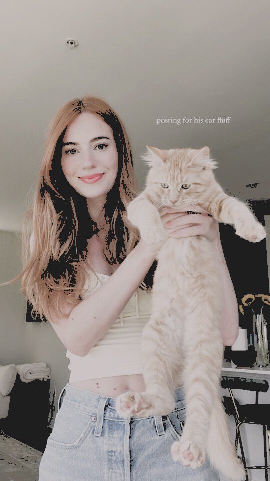 INVESTlGATOR's tweet photo. ⠀
 
             𝗧𝗔-𝗗𝗔𝗛——  they  said 
             they  wanted  to  see  her
             𝒑𝒖𝒔𝒔𝒚,  so … 

⠀ https://t.co/nAMMClSEhN
