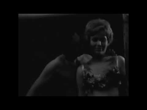 ViveLeRoq's tweet photo. Spiderland play The Vaselines https://t.co/xxY0HXKlbS https://t.co/m5BRGut4Uz