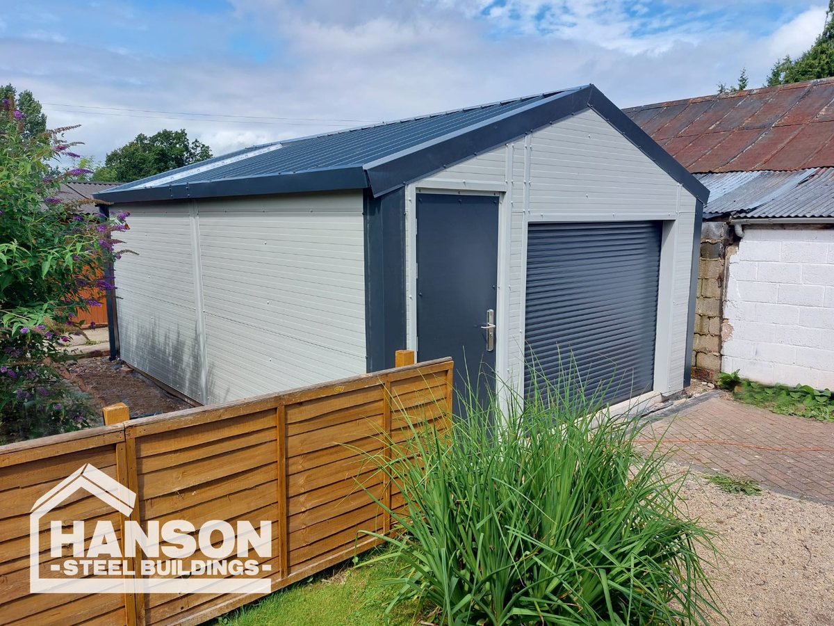 Hansonbuildings's tweet photo. Check out our 40mm Insulated Single Garage with the 10 Point Locking Security door and an Insulated Roller Shutter in the front of the Building! 🏠 SeceuroGlide Garage Doors #steelbuildings #insulated #garage https://t.co/Eb3E4Ud1IO