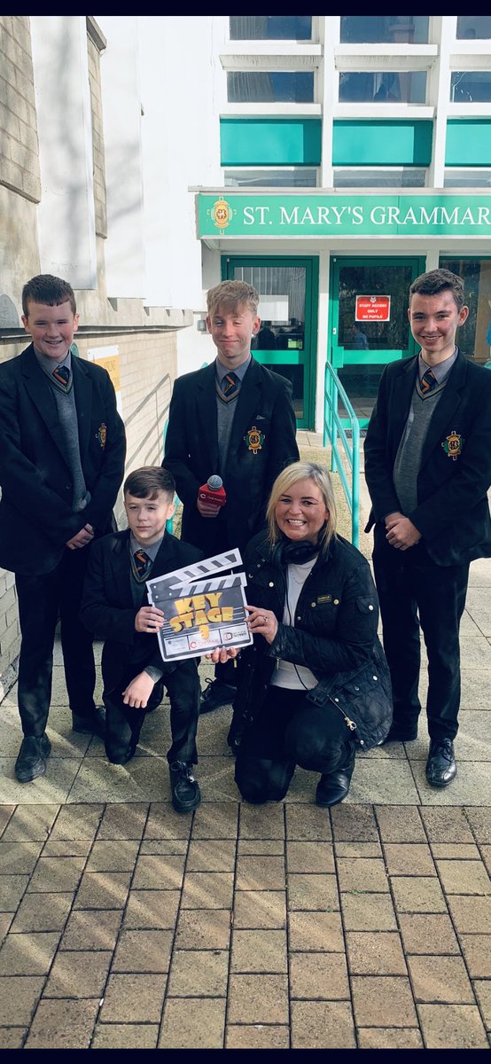 SportyNeesy's tweet photo. Loved teaching @Cinemagic Sports journalism class #StMarysCBS in Belfast earlier. Students &amp; teacher were brilliant! Thanks Laura &amp; @JoanBurney #Class #Reporter 👍 https://t.co/GDyOvn8Ugb