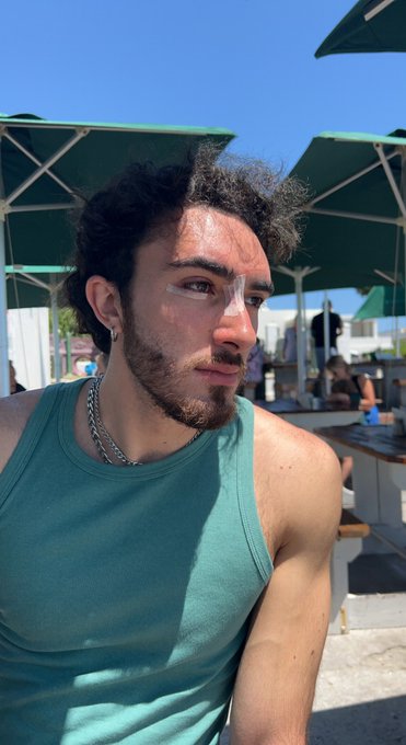 Surfing was fun https://t.co/t4sgQG5JuF