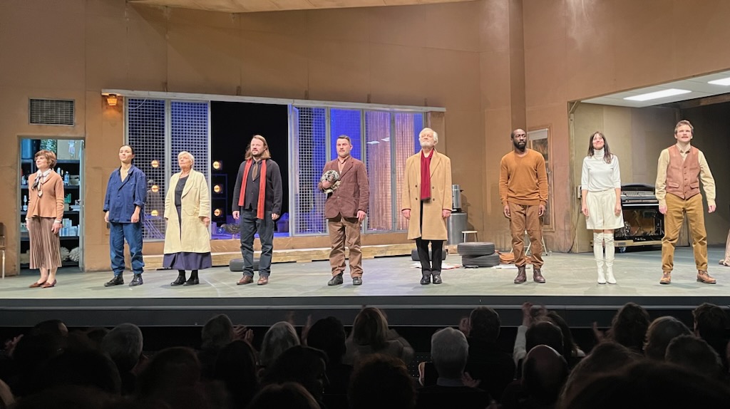 A “Oncle Vania” samedi dernier. Une pièce de théâtre d'Anton Tchekhov, remis en scène par Galin Stoev, directeur du Théâtre de la Cité