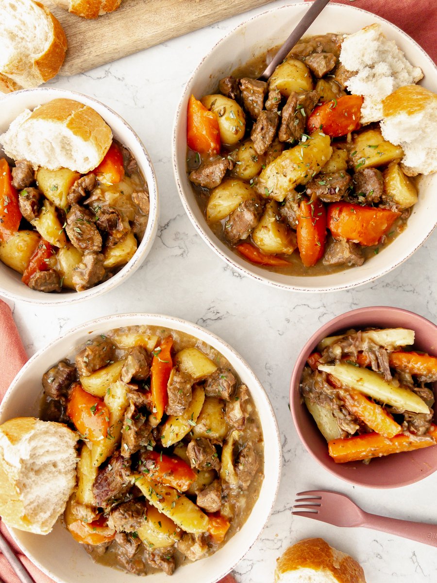 togethertoeat's tweet photo. Beef &amp; Plum Casserole ⚡️ Made with plum jam for deeper flavour and richness, this beef casserole is perfect for a cosy family dinner. And I’ll show you how to tweak &amp; serve to babies, toddlers &amp; fussy eaters. https://t.co/LFNJx6FJzT #recipe #Food #family https://t.co/NADtWi0i5d