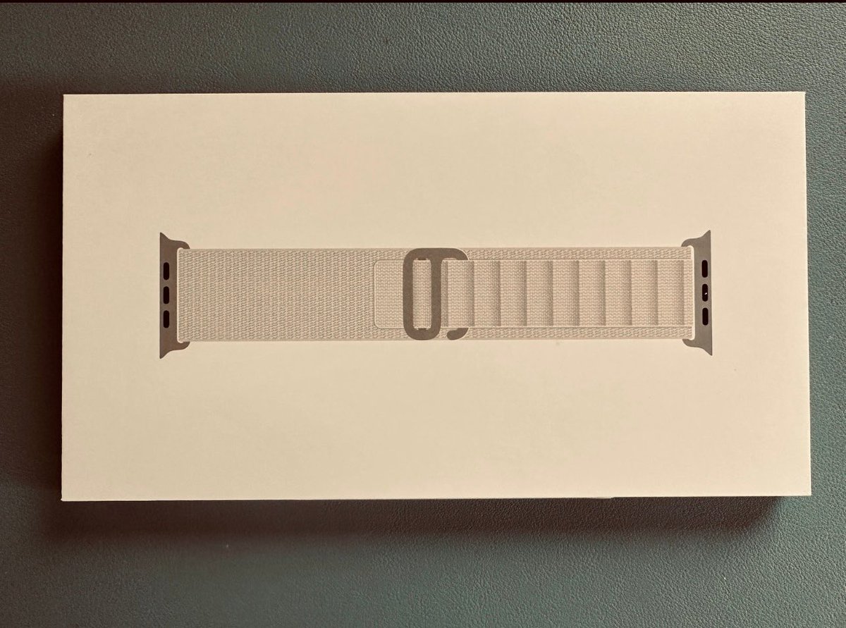 iChrissyTW's tweet image. Zu verkaufen 🤗                                                 Neu #AppleWatchUltra Band Alpine 
Loop Polarstern in large
OVP + ungeöffnet 

Darf gern geteilt werden.
