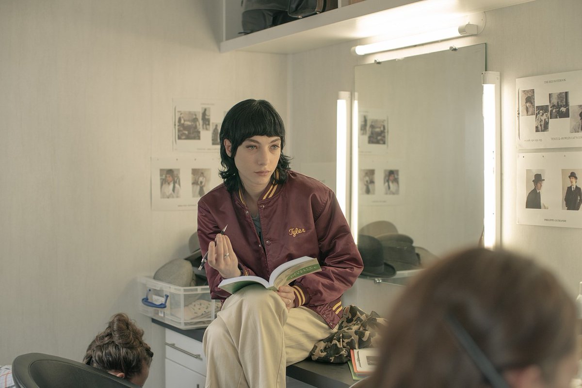 films7's tweet photo. Devon Ross
Irma Vep, Olivier Assayas - OCS / HBO / A24
"Ross became aware of the Irma Vep project through her modeling agents, and submitted an audition tape."
#Instagram: https://t.co/9xx1k8VQ4Y
#OCS #HBO #Series #IrmaVep #A24
#DevonRoss #OlivierAssayas #actress #model https://t.co/u6YB91P1SM