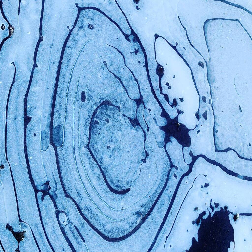 velolovecc's tweet image. Brrrrrrr!!! #coldout #ice #icepatterns  #iceart #cycle #cycling #cyclelife #velolove #velolovecc instagr.am/p/CnhPMJQsv5H/