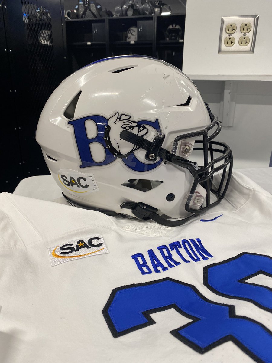 Had an amazing visit at @barton_fb ‼️ Really loved everything about this program and it is truly something special‼️ Thank you @COACHMO54 for the invitation, I had a great time‼️#BulldogMentality #BartonBold