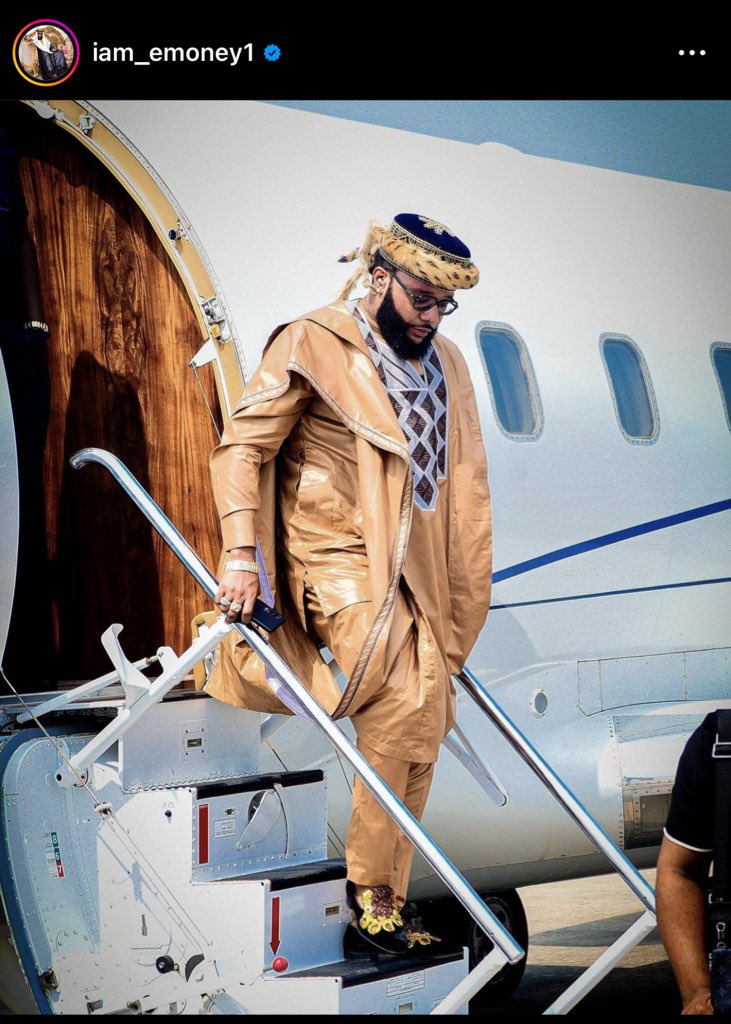 LaceVine's tweet image. I flew E money on this day 🛩️😁