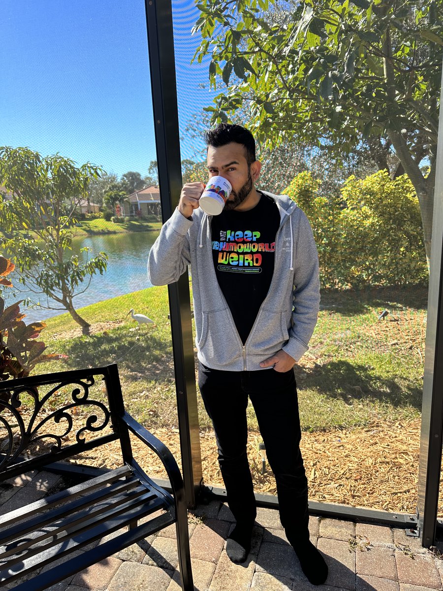 ZProSolutions's tweet image. Our CEO Zeeshan Tariq is reminiscing the memories of MaximoWorld 2022 this morning! Can&apos;t say for others but Maura Abad and Terrence OHanlon we cannot wait for MaximoWorld 2023!!

#MaximoWorld2022 #Nostalgia #MaximoWorld2023 #ReliabilityWeb #ZProSolutions