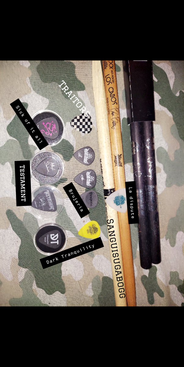 Cabbageface_01's tweet photo. It's been a while, but welcome back to my concert review for 2022! 36 shows, 106 bands. This year was phenomenal, this is all the cool shit I ended up with throughout the year with some 2021 stuff as I never showed them. More photos + some of my favorite concert footage below https://t.co/6R2P5zHLsp