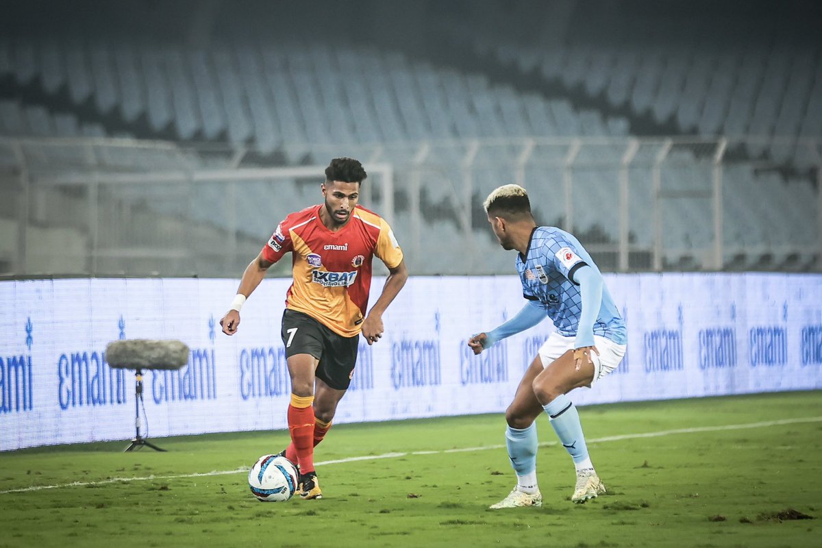90ndstoppage's tweet photo. 🚨 | JUST IN : Young forward Aniket Jadhav is all set to join Odisha FC on a two-year deal from East Bengal FC, the Juggernauts have paid an undisclosed transfer fee. [@KhelNow] #IndianFootball #Transfers https://t.co/uAYPEFWMuW