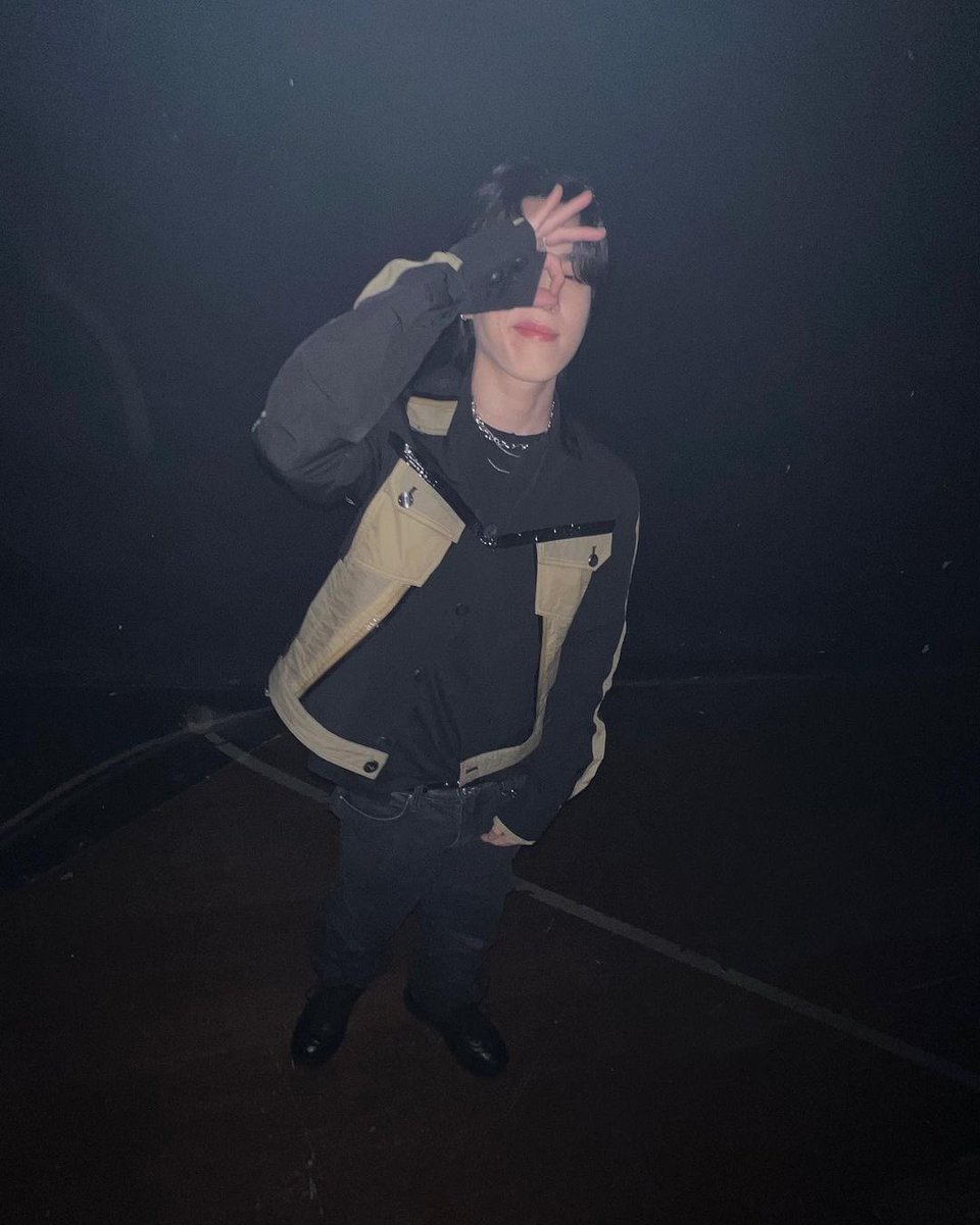 YUGYEOM THAILAND tweet media