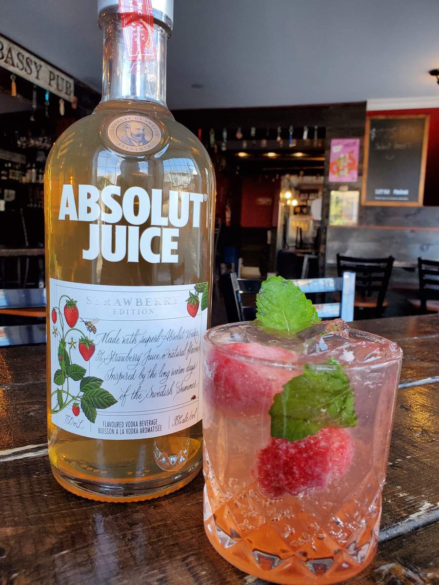 Did you folks know that we have our very own Strawberry Fields published in a cocktail book!? 🍓 

<a href="/CorbySW/">Corby Spirit and Wine</a> created a cocktail book called #ToastFromCoastToCoast, with over 200 recipes in there &amp; only 4 are from the island! ❤️

Thanks folks!