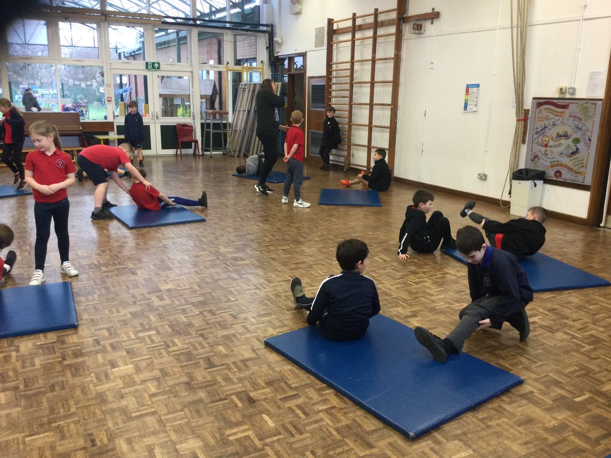 MsParkinsonSTM's tweet image. Perfecting our teddy bear rolls #STMPE