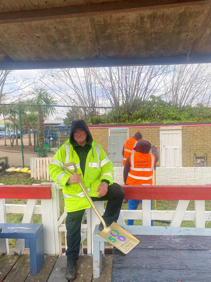 LondonPS_CP's tweet photo. #CP50 visiting Jumbo our longest serving Project Supervisor. #LondonCommunityPayback CP supporting #London communities for 50 years https://t.co/ymcSnsTeLH
