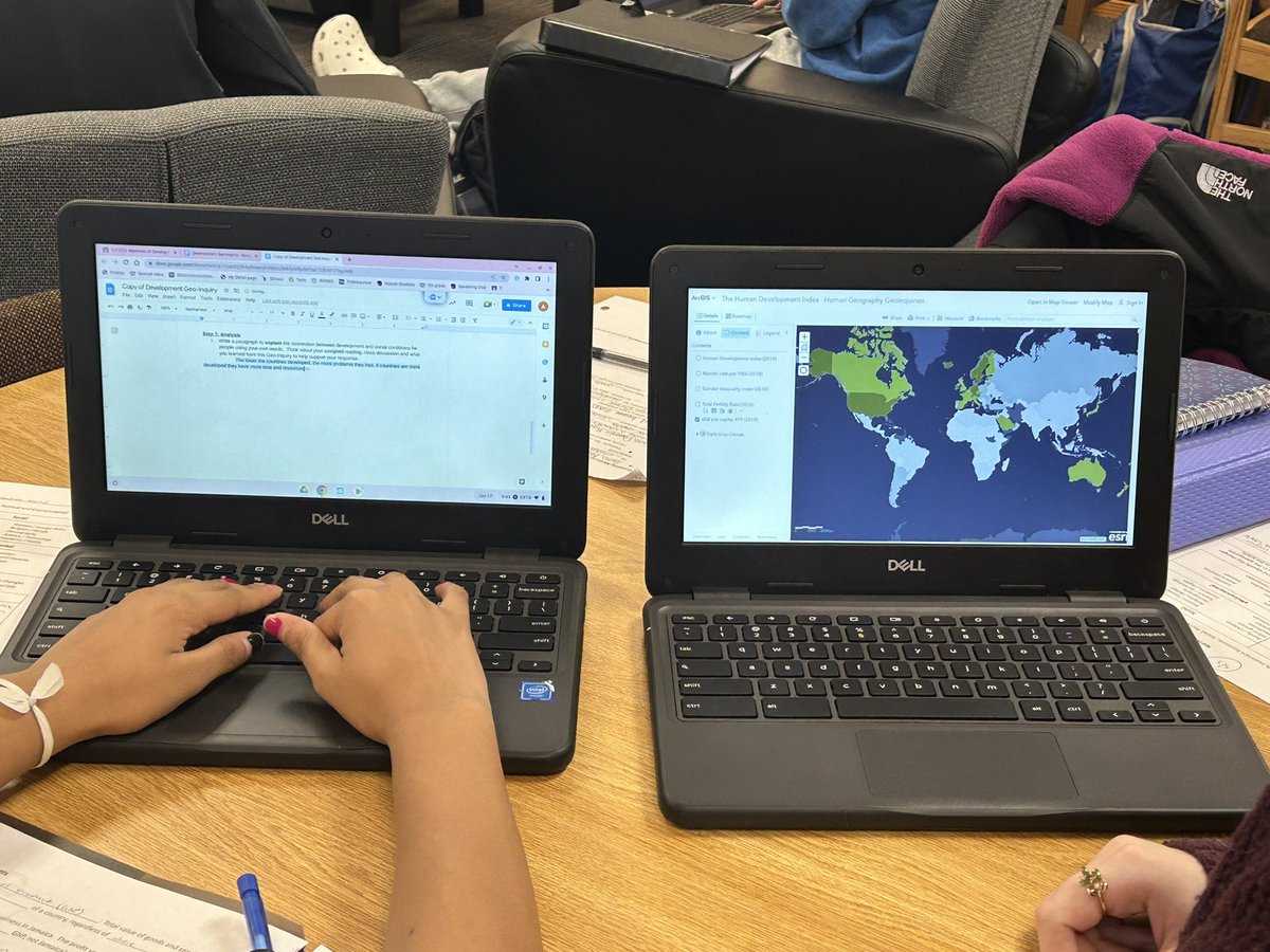 Hwbarts2's tweet photo. Using GIS to explore and compare social development around the world! #APHUG @FortMillSD https://t.co/7BBdCcAVky