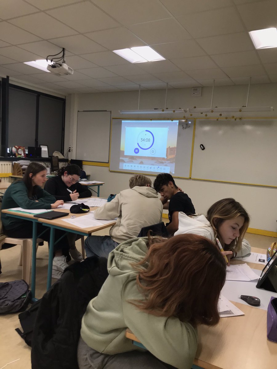 ✅ Parcours Avenir au @CollegeBrioux : Après-midi de préparation à l’oral de stage pour tous les 3e. « Ton Pitch en 180 secondes ! » 💬 ou comment dynamiser le RetEx (retour d’expérience) attendu… ✨ #equipe #autonomie #stage #ambition #reussitescolaire #egalitedeschances