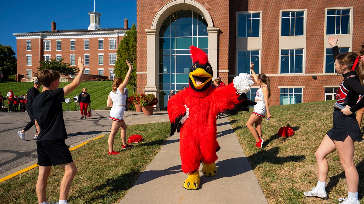 Happy #firstdayofschool, Cardinals! And a special warm welcome to our #transferstudents and new students! #itsagreatdaytobeacardinal
