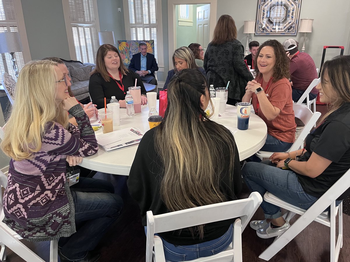 Bugsperts's tweet photo. Last week, Troy continued his journey through Leadership Beaumont with the Greater Beaumont Chamber of Commerce. They had an all day session which kicked off with alumni from past groups of Leadership Beaumont participants.

#LeadershipBmt #BeaumontTx https://t.co/GvfGYhagGX