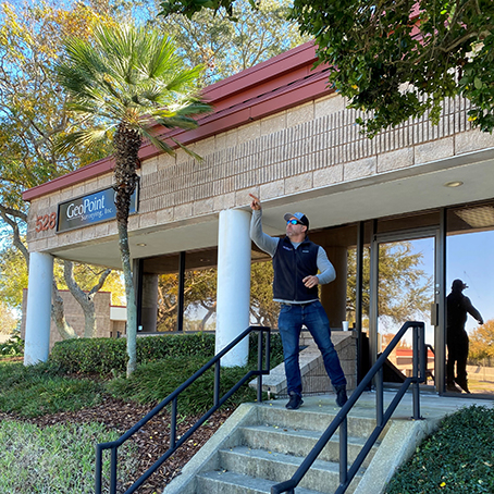 GeoPointSurvey's tweet photo. FIRST FRIDAY FUN - ALTAMONTE SPRINGS EDITION! 🙌  Check out the #paperplane challenge at our Orlando area office that helped ring in the first work week of the new year! 🤩

#onpoint #crewculture #workplay https://t.co/UZiNOJg0C9