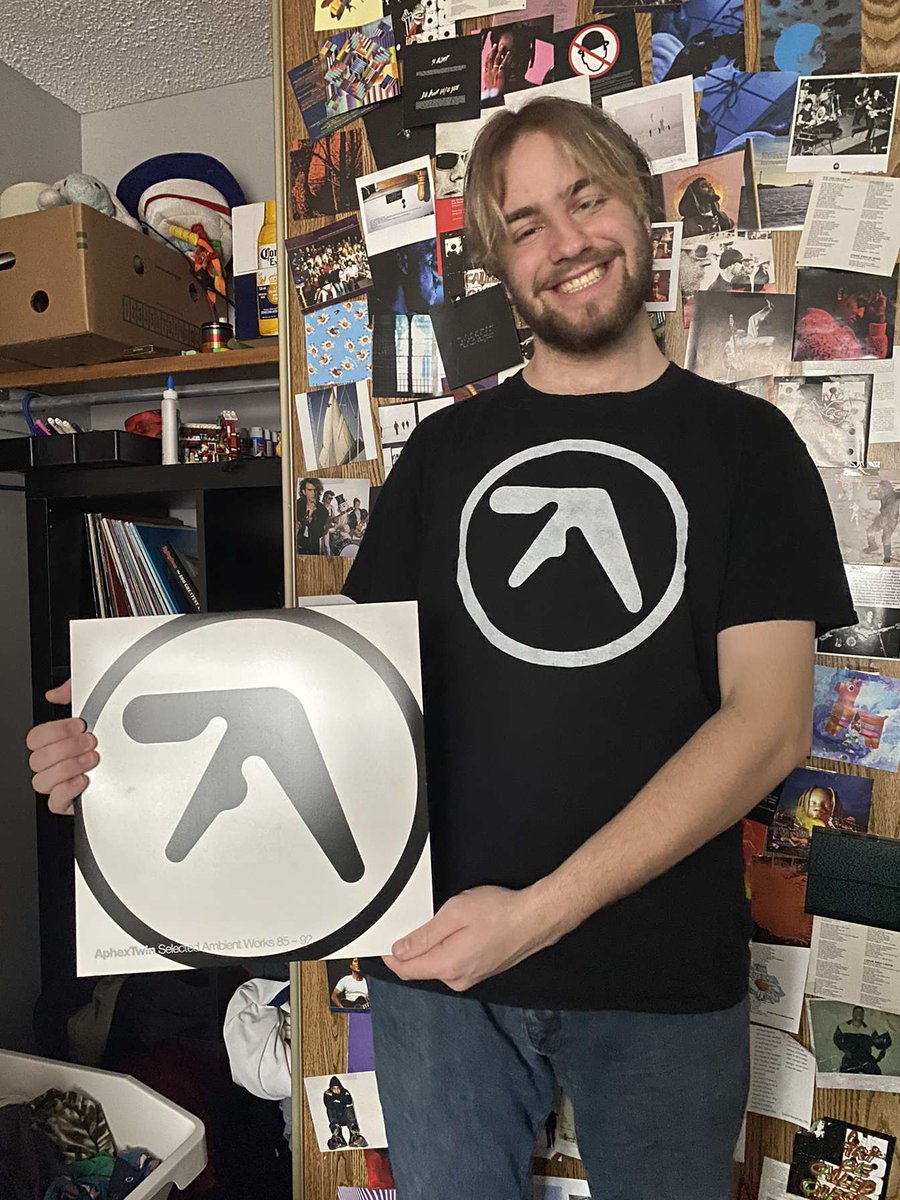 gmdnoice's tweet photo. love these cause a lot of y'all still think im the 10 year old in my pfp https://t.co/5nHJfu8x2W
