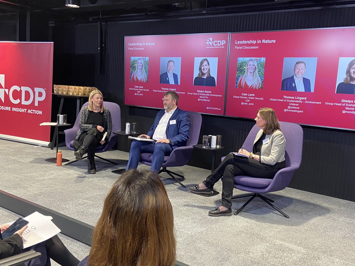 Discussing why leadership on #nature is essential for businesses at @CDP’s UK leadership awards with @Cate_Lamb and @Unilever’s @thomaslingard and @mondigroup - there is no business without nature & the world is waking up to that #CDPAList