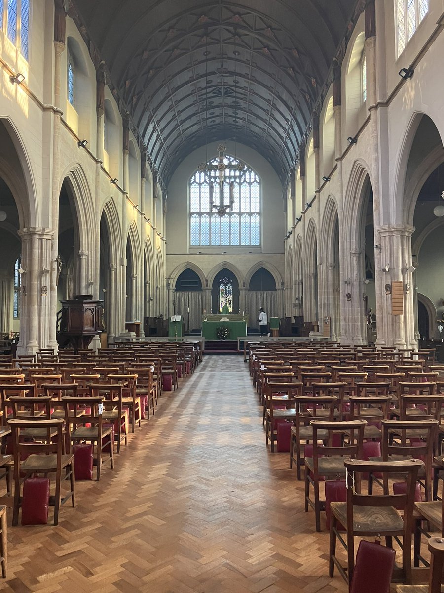 OratoryHead's tweet photo. Our U6th retreat has ended with a beautiful Mass at @hxleicester with us all thinking about time @oratoryschool coming to an end and new chapters to come https://t.co/LuoTKYb4Pr